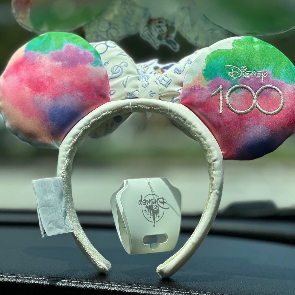 Disney 100 Music Color Changing Ears 2023